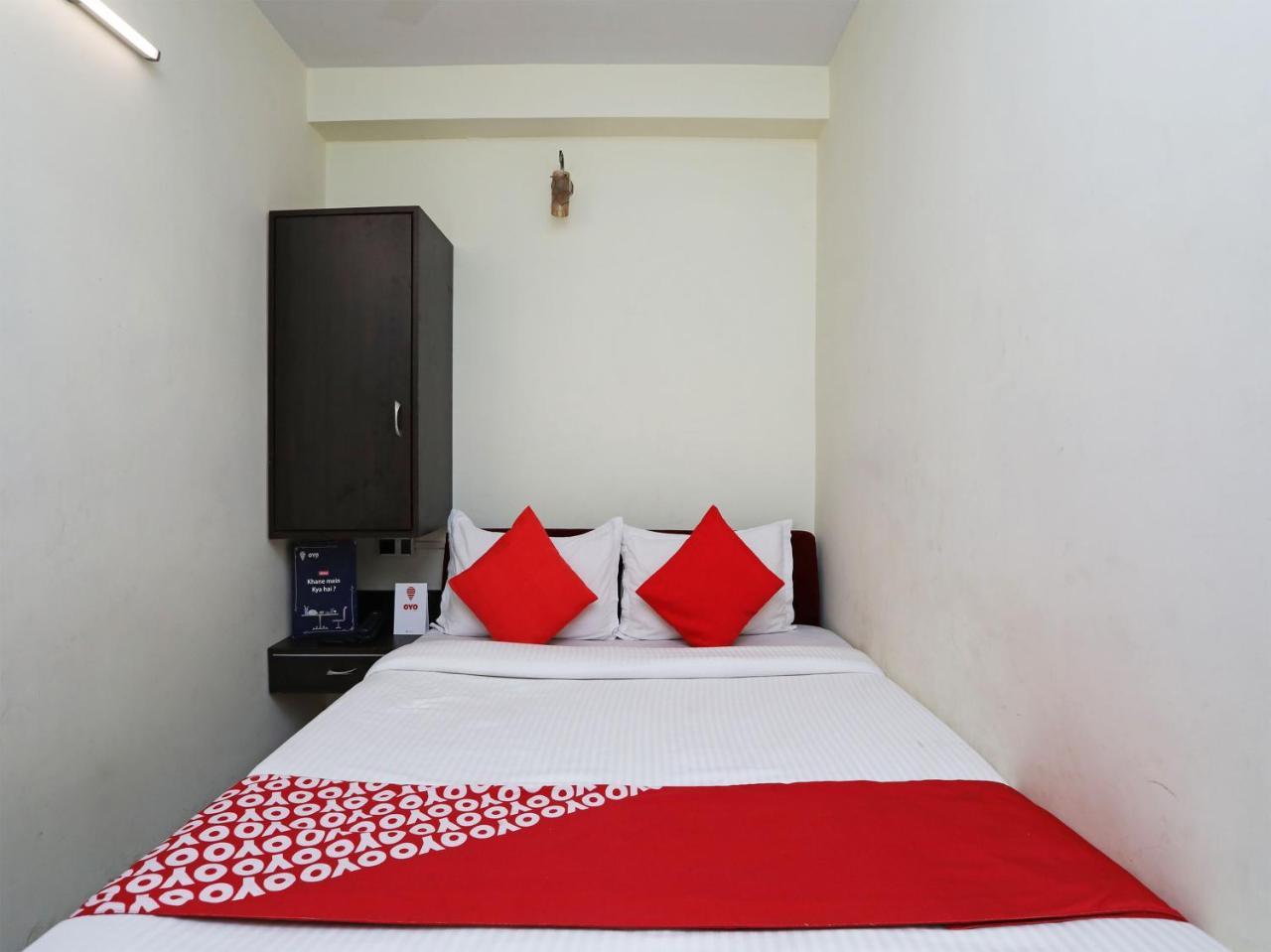Oyo 13906 Vinita Inn Santragachi Экстерьер фото
