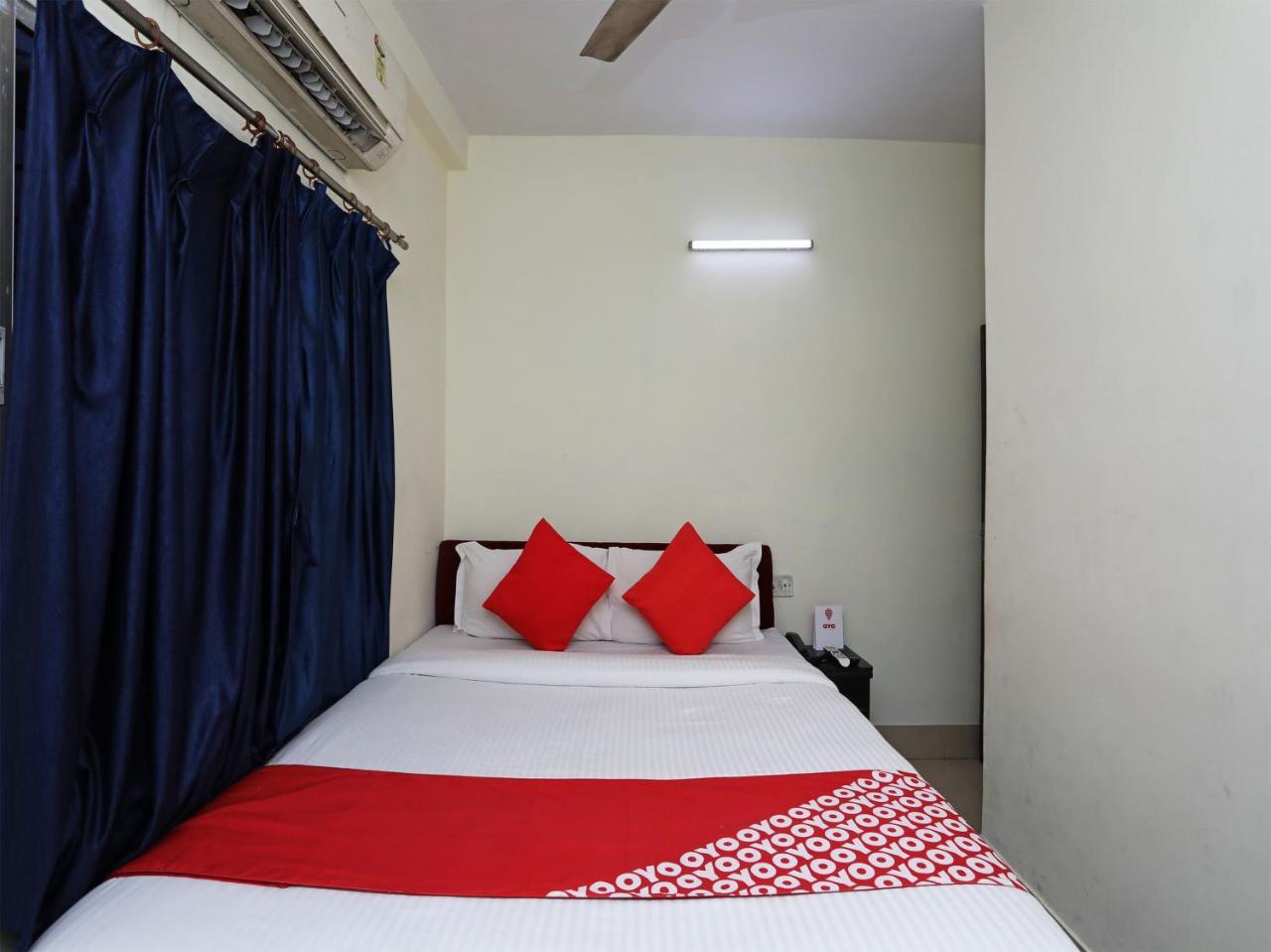 Oyo 13906 Vinita Inn Santragachi Экстерьер фото